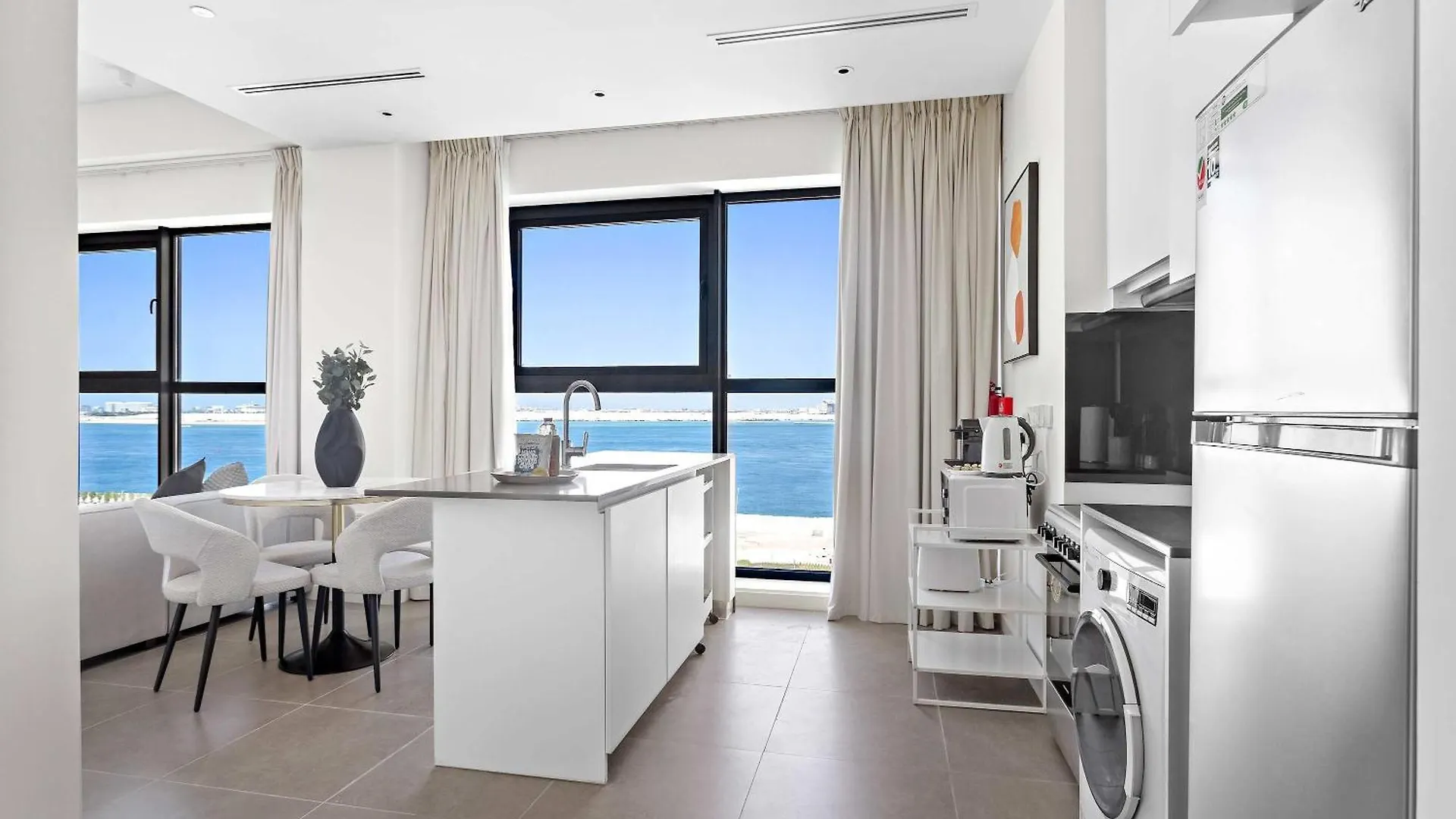 Silkhaus Chic Studio In Pixel Tower With Private Beach Abu Dhabi 0*,  United Arab Emirates